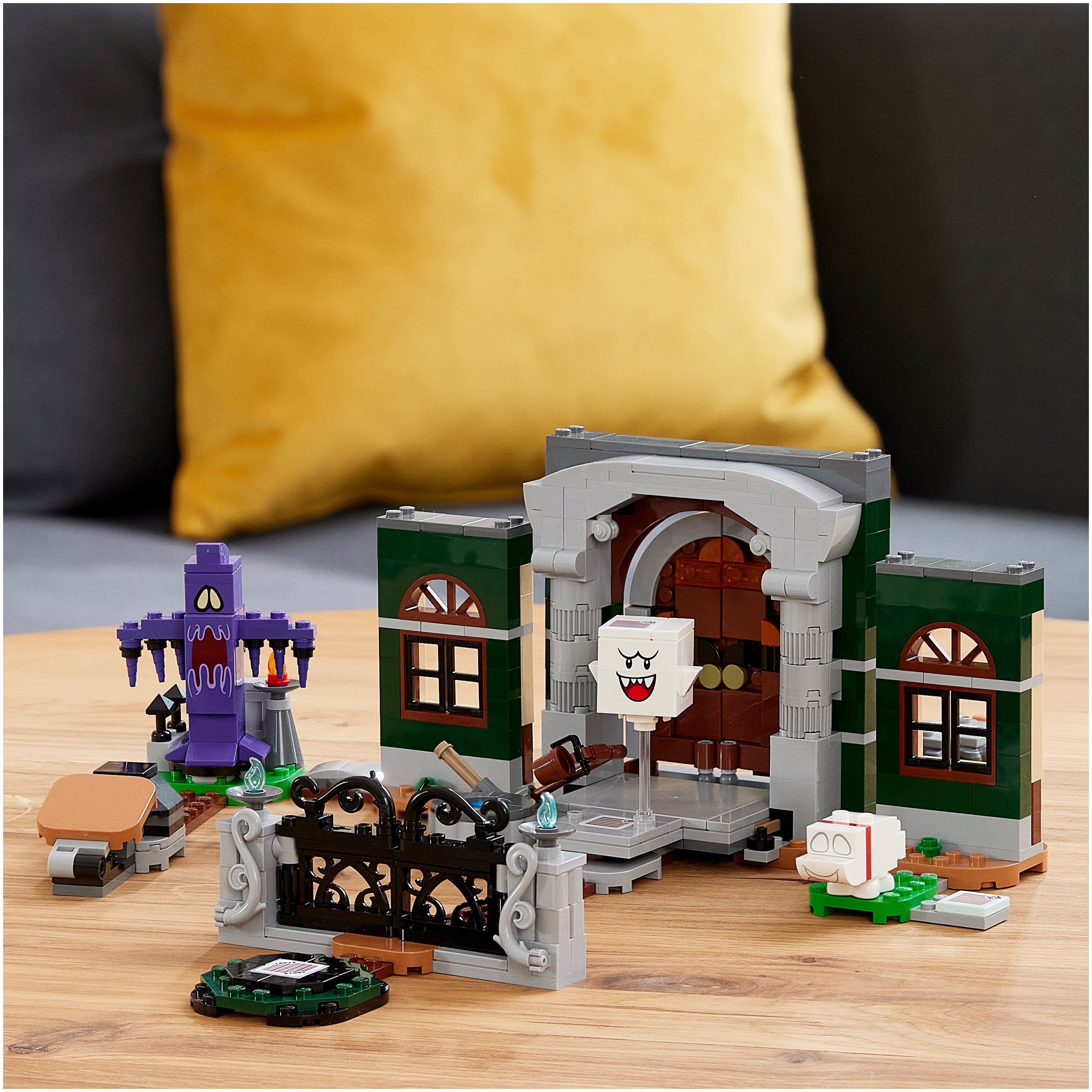 Конструктор Lego Super Mario 71399 Дополнительный набор «Luigi’s Mansion: вестибюль»