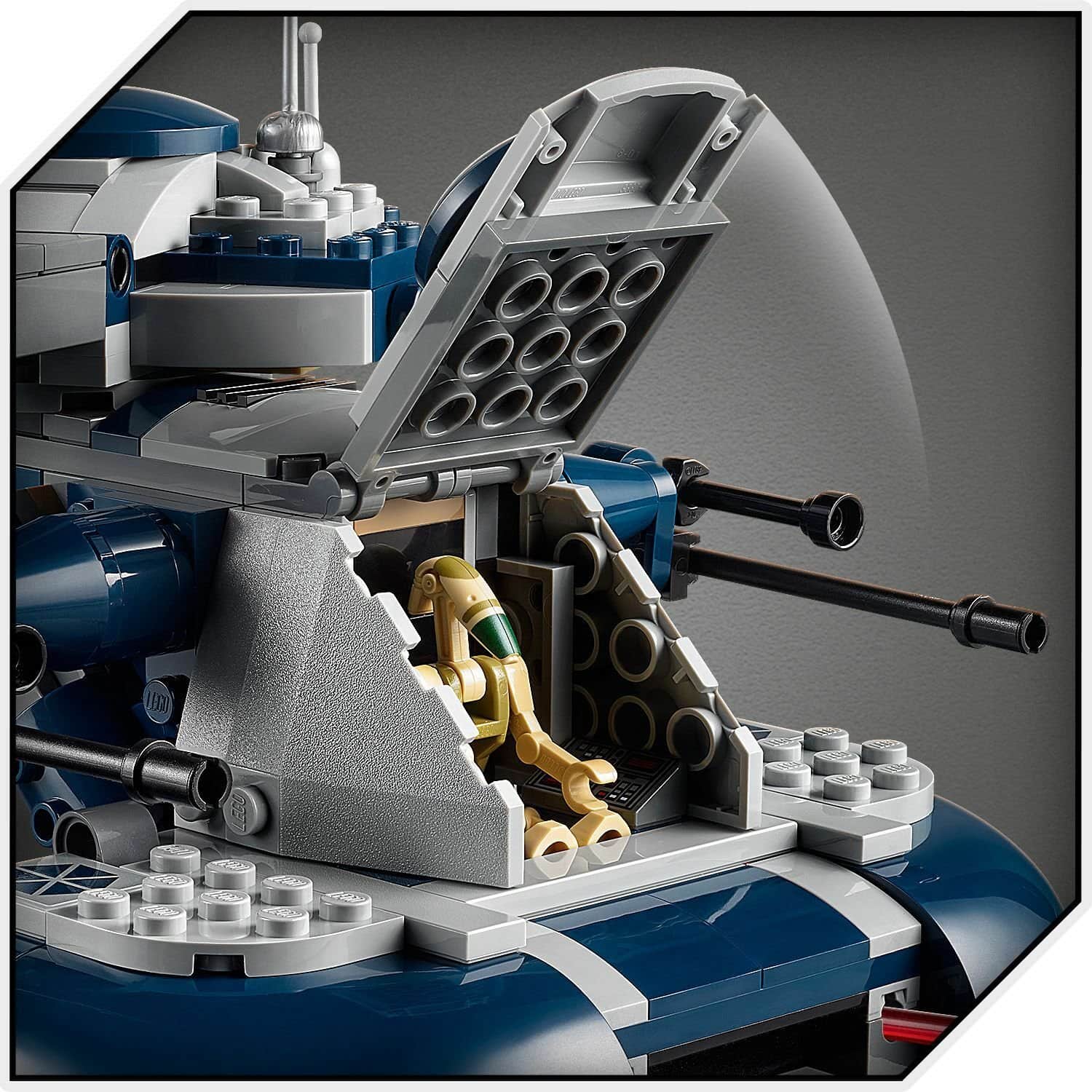 Конструктор LEGO Star Wars 75283 Бронированный штурмовой танк (AAT)