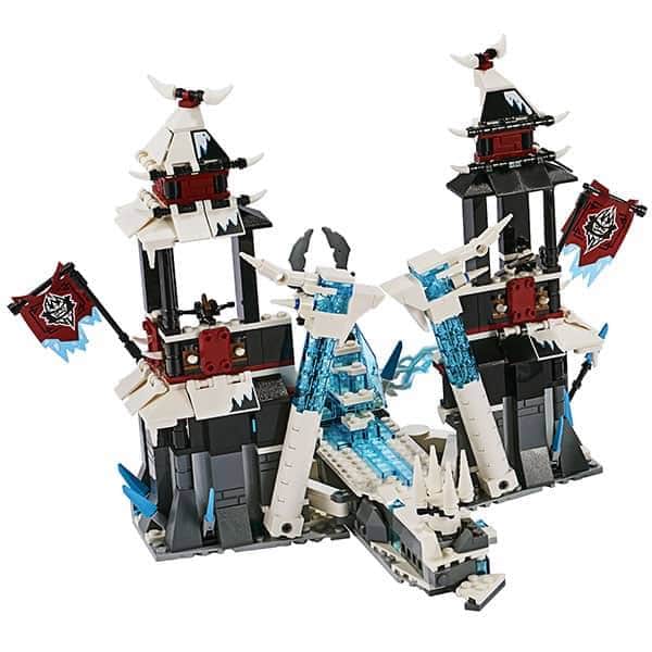 Конструктор LEGO Ninjago 70678 Замок проклятого императора