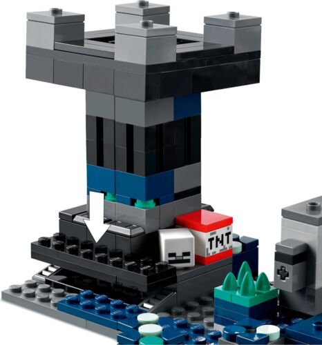 Конструктор LEGO Minecraft 21246 Глубокая темная битва
