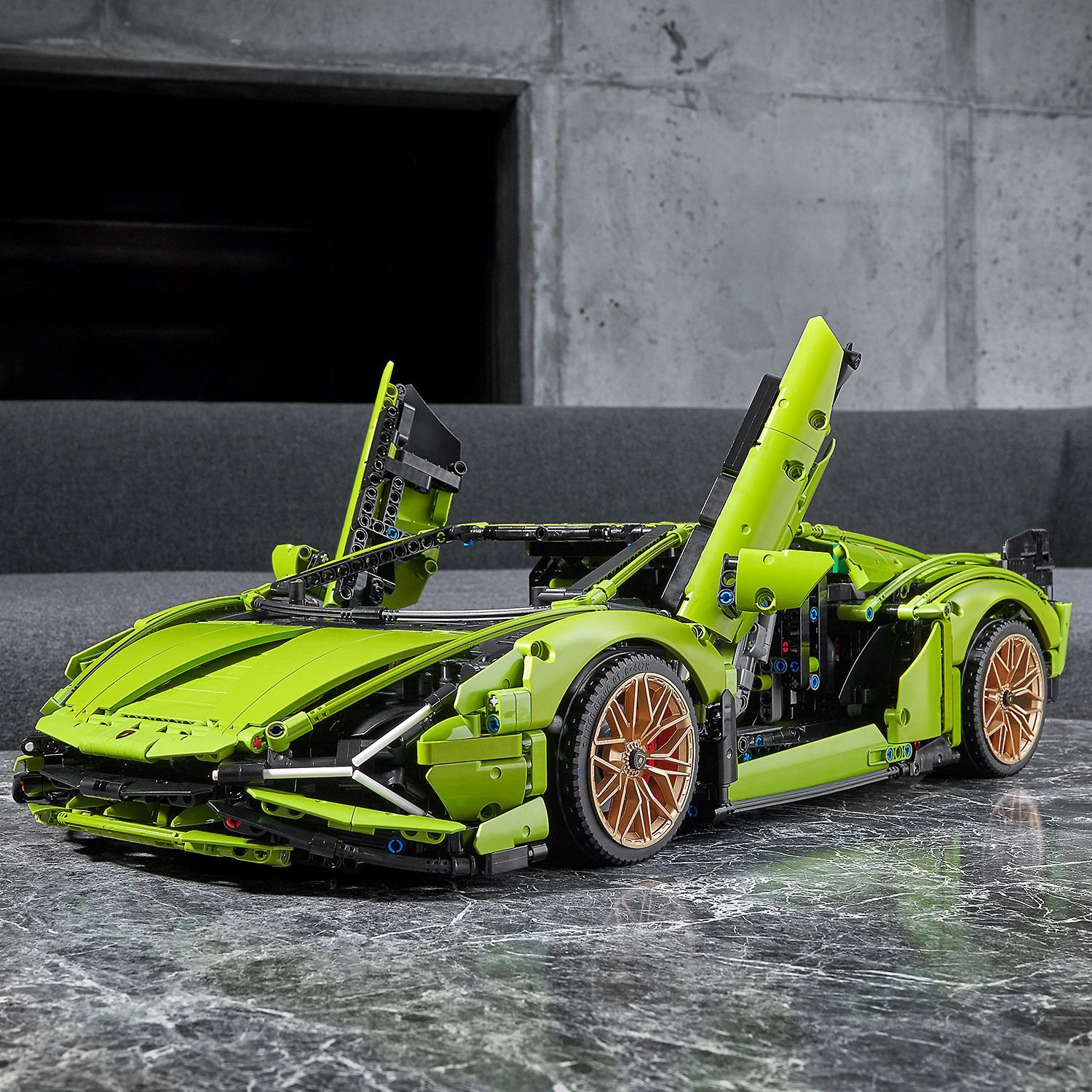 Конструктор Technic 42115 Lamborghini Sian FKP 37