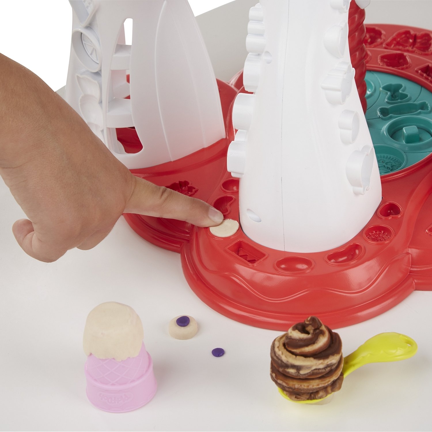 Набор игровой Play-Doh Мир мороженого E1935EU4/E1935EU6