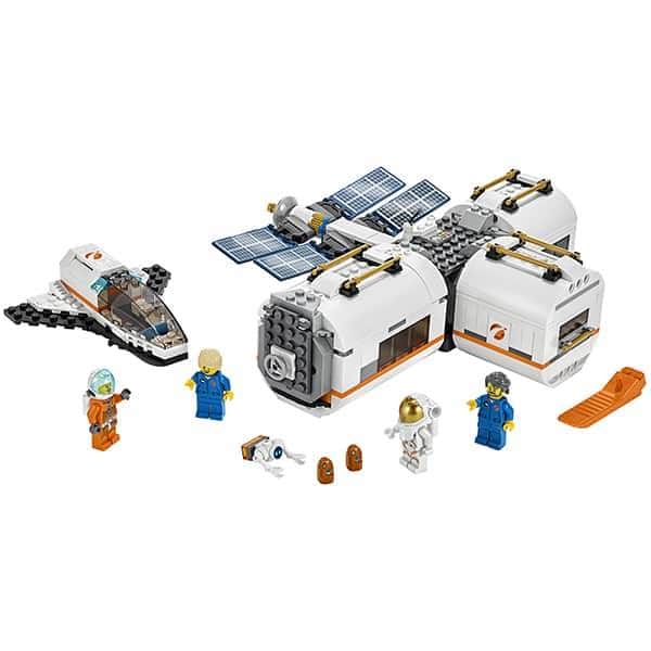 Конструктор LEGO City 60227 Лунная космическая станция