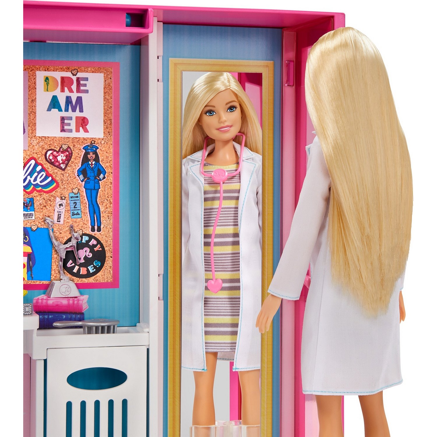 Набор игровой Barbie Игра с модой Гардероб мечты ,GBK10