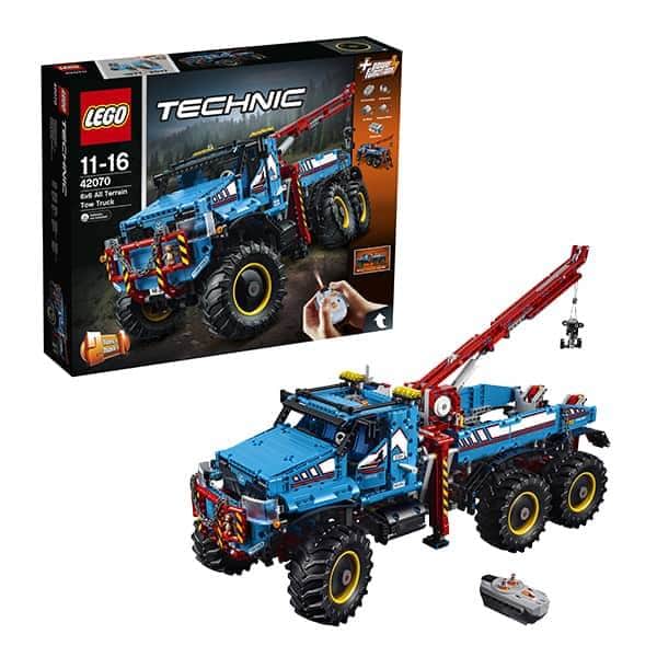Электромеханический конструктор LEGO Technic 42070 Эвакуатор-внедорожник 6х6