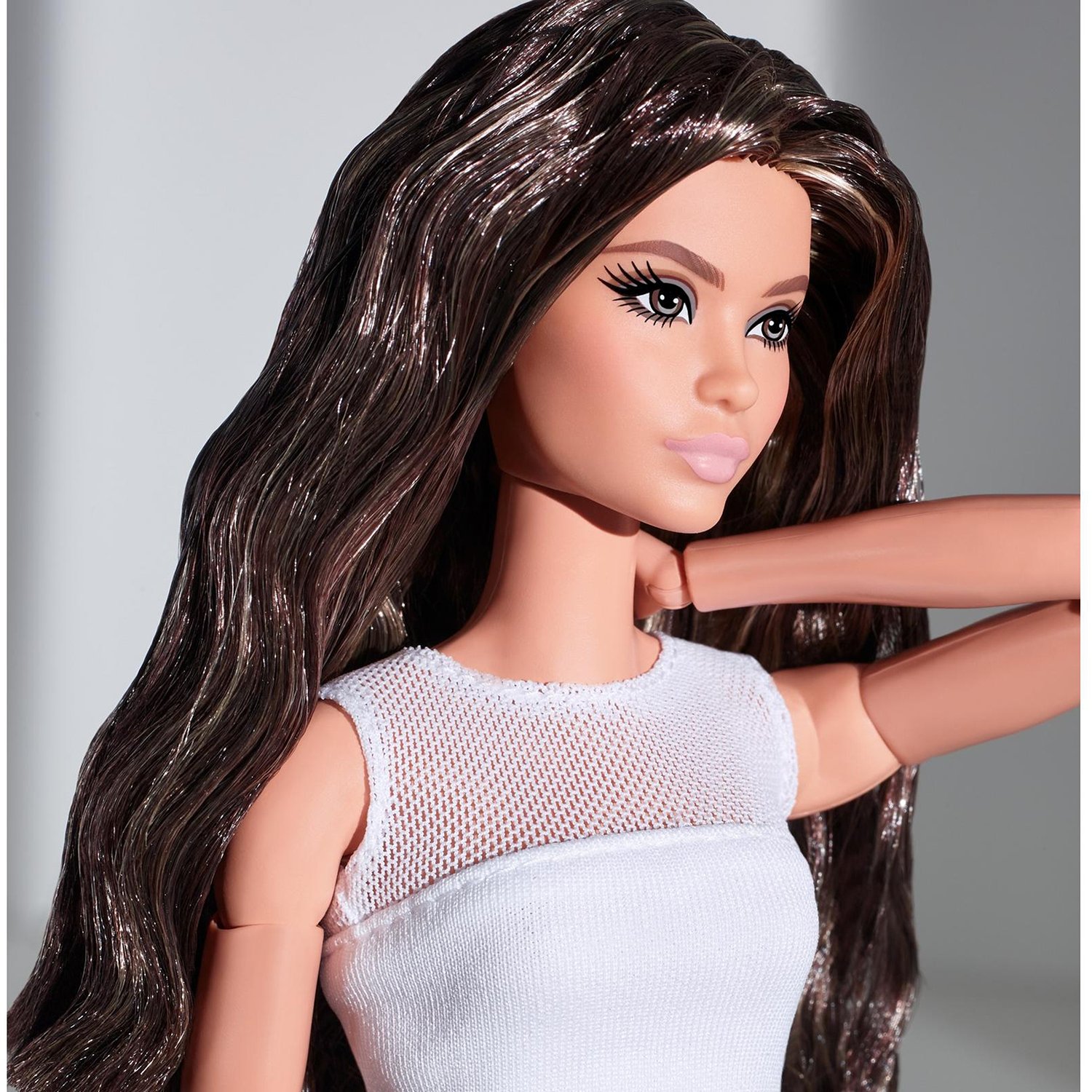 Кукла Barbie Образы Брюнетка GTD89