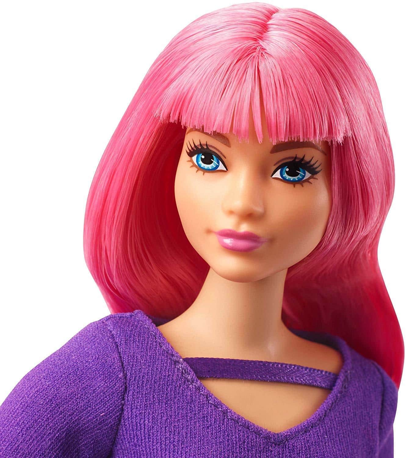 Кукла Barbie Путешествие Дейзи, 28.5 см, FWV26